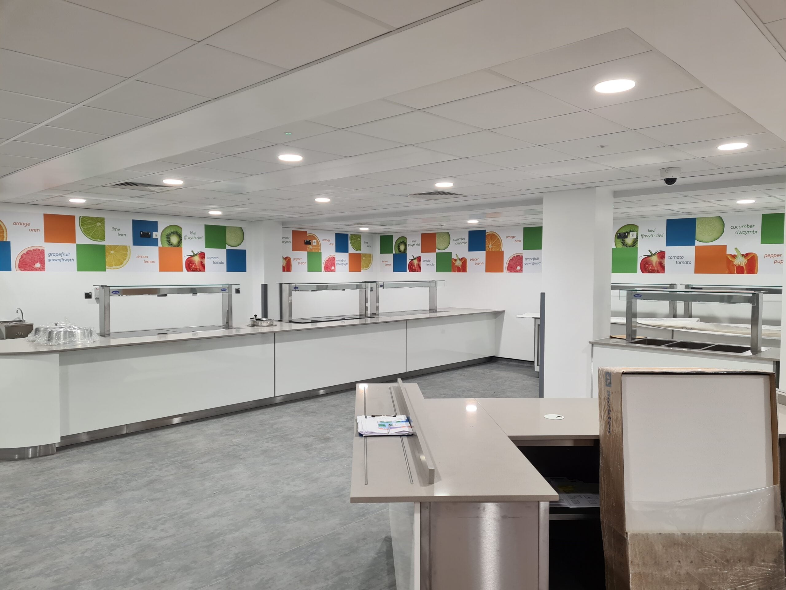 Serving area with printed graphics