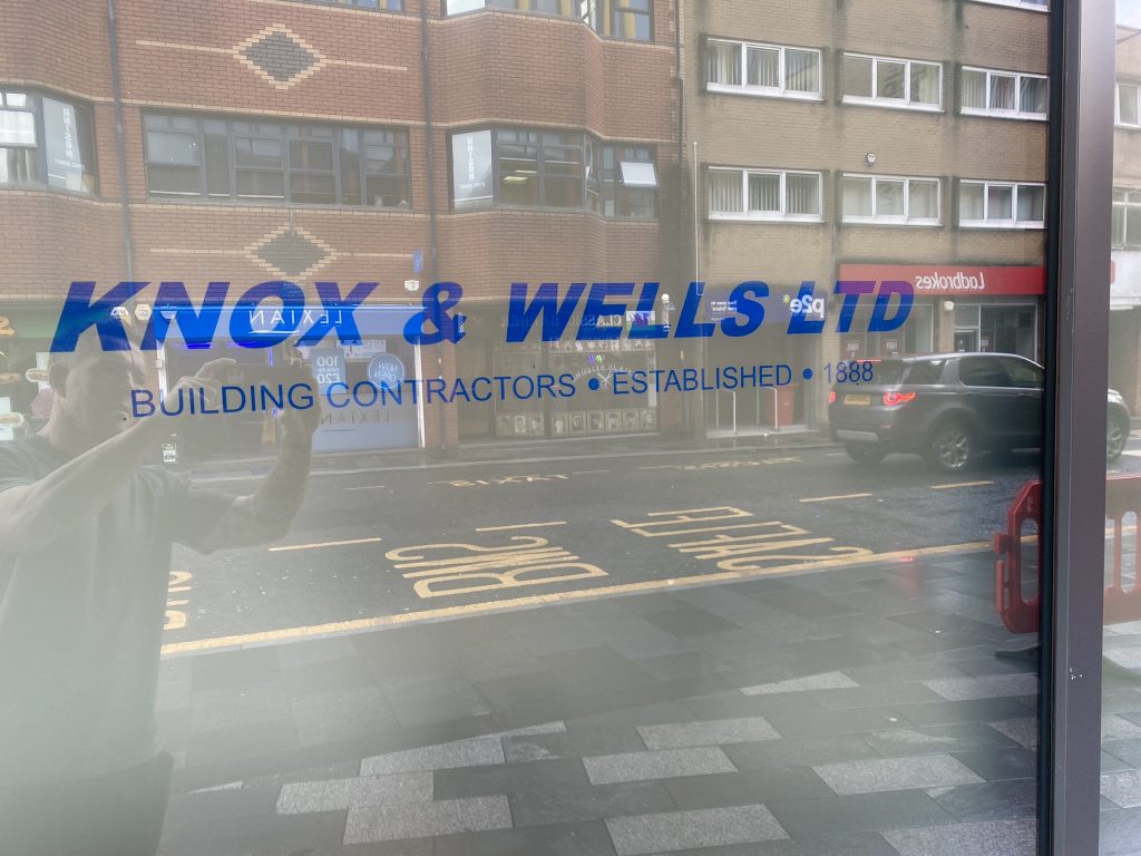 Knox & Wells