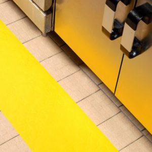 yellow-resilient-300mm-in-industrial-kitchen-web-a